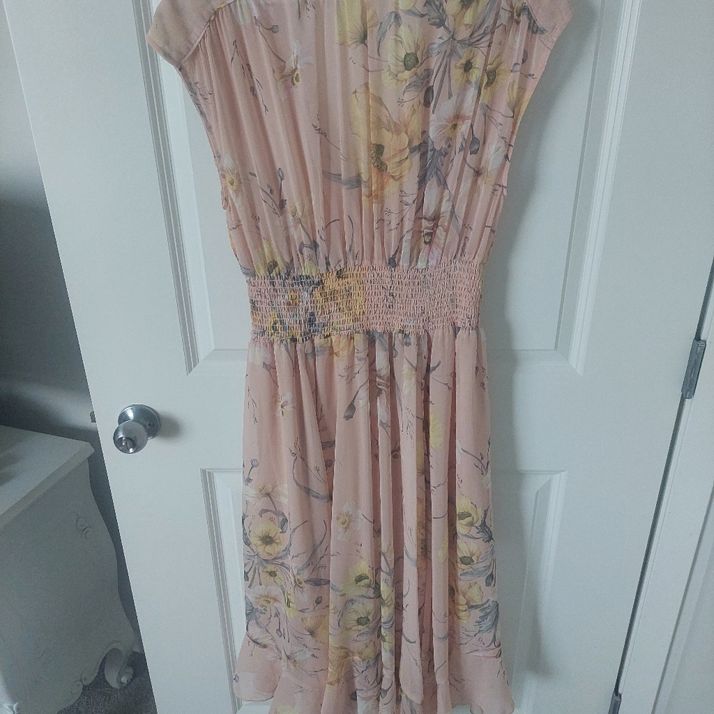 H&M Ruffle Dress ~ Size 6 - Picture 2 of 3